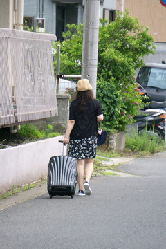 旅游 女人背影