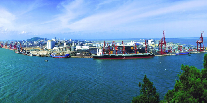 防城港码头全景图