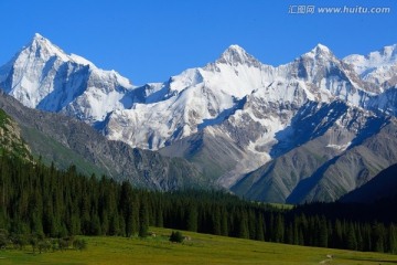 木扎尔特雪山 高清