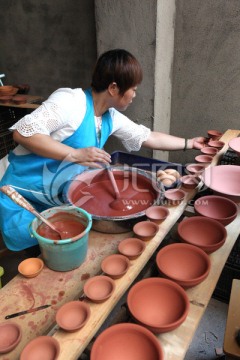 建阳建盏制作 手工制陶鸡