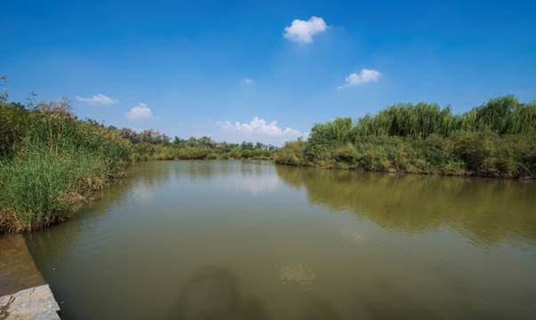 鸣翠湖