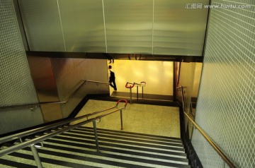 香港地铁站出入口