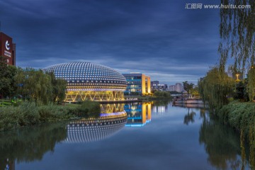 创意产业园夜景