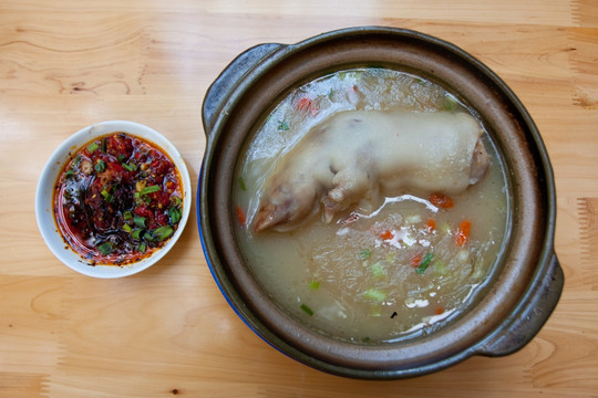 砂锅蹄花 成都美食