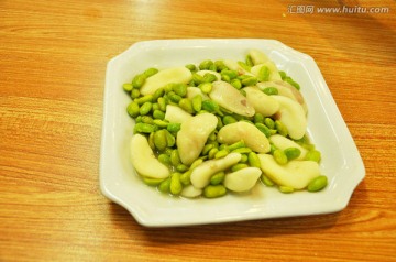 毛豆烧菱角