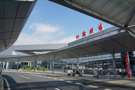 上海虹桥国际机场航站楼