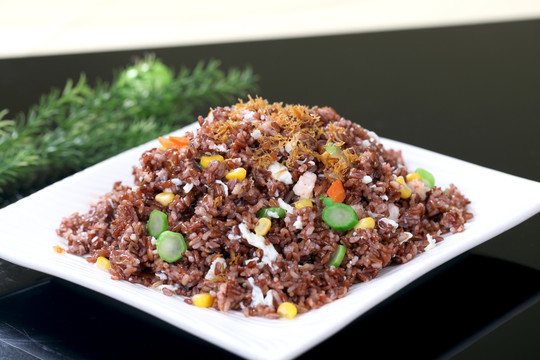 健康红米炒饭