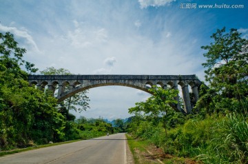 水渠