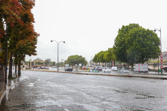 巴黎街景 雨天的巴黎