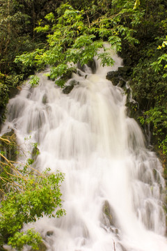 贵州荔波小七孔瀑布风景