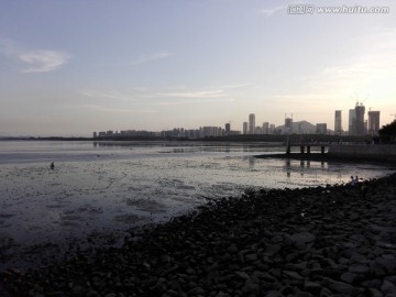 海天 夜幕成一色