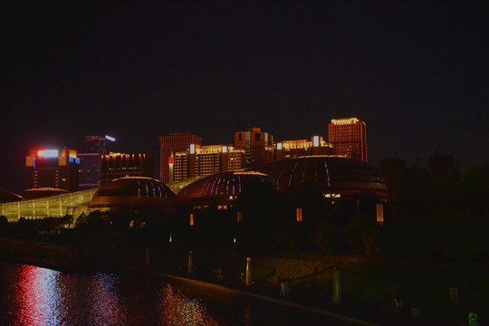 郑州文化艺术中心夜景