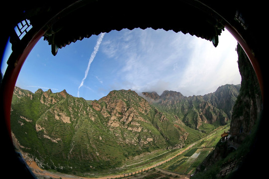 夏季桑干河大峡谷