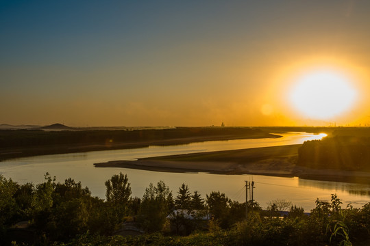 黄河夕照