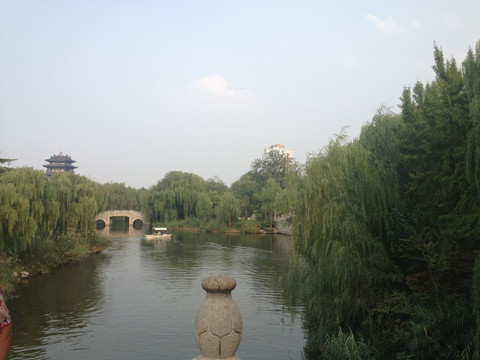 綠蔭橋亭