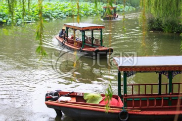 圓明園湖水荷花游船