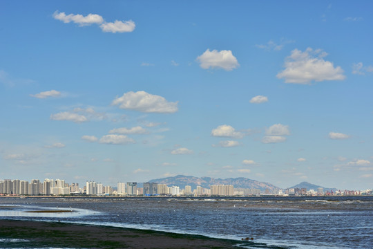 秦皇岛海上远眺