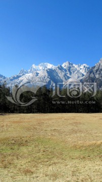 玉龙雪山