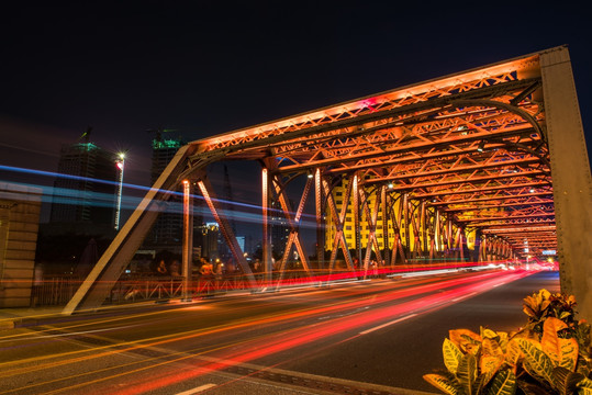 上海外白渡桥道路夜景