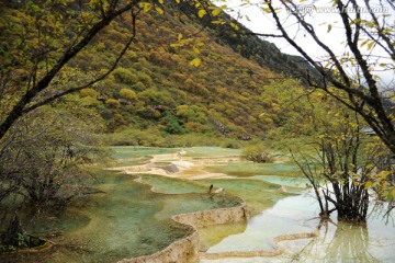 四川黄龙五彩池