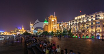 上海外滩欧式古典建筑夜景