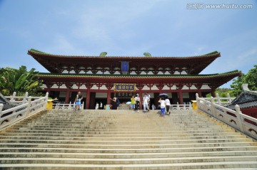 南山寺正门