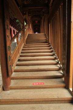 木楼梯 楼梯道 通道