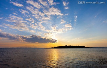 湖泊 晚霞 夕阳