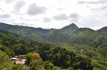 麦积山风光