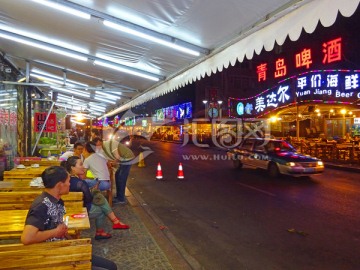 青岛登州路啤酒街