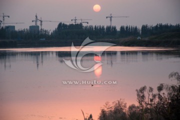 龙湖湿地