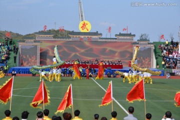 中国安龙民族民间武术展