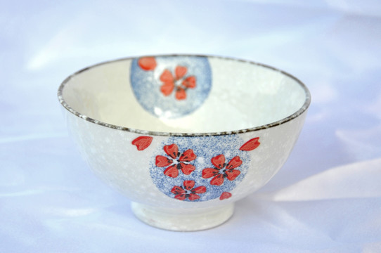 日式樱花碗