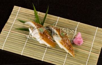 鳗鱼握寿司