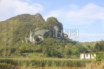 广西巴马风光 盘阳河 村庄 巴