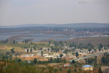 小山村