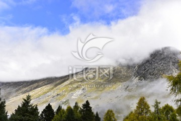 四川甘孜州木格措风光