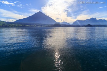 瑞士图恩湖美景