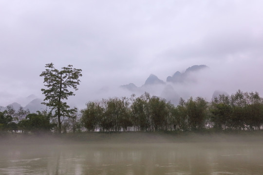 盘阳河畔 广西巴马风光