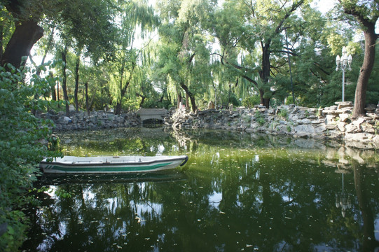 宋庆龄故居后花园