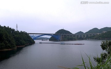 千岛湖杭千高速金竹牌大桥全景