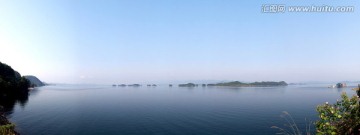 淳安千岛湖碧水蓝天岛屿全景