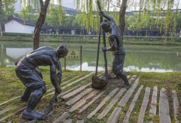 郑和宝船厂遗址雕塑及浮雕