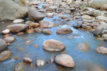 河流 小溪