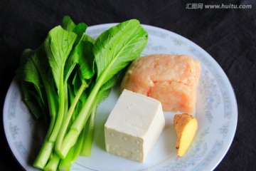 鸡肉豆腐园子汤食材