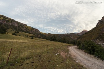 澜沧江河谷 牧区 山峦起伏