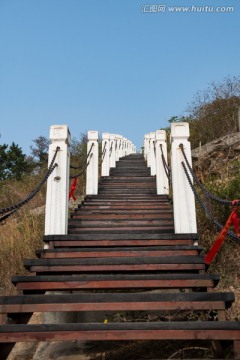 木栈道