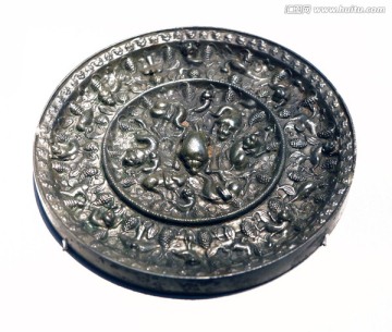 唐代海马葡萄纹铜镜