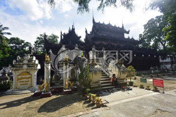 缅甸风光 金色宫殿佛塔