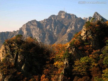 翠染叠山